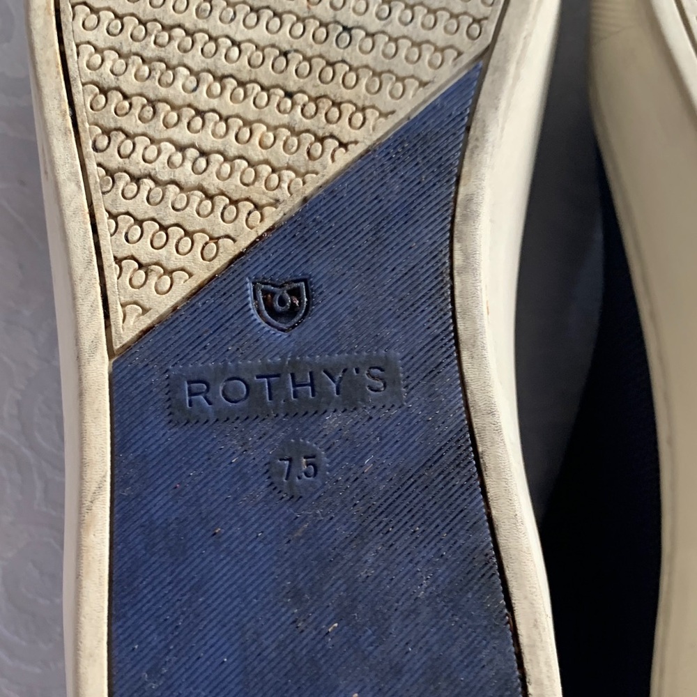 Women’s Rothy’s ankle sneaker - Picture 11 of 14
